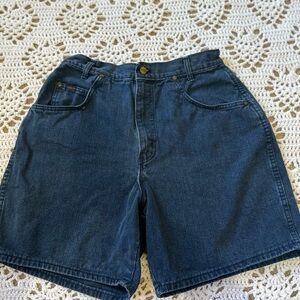 Vintage Chic Womens Jean Shorts Sz 15 Blue Denim High Rise Mom 80s Jorts